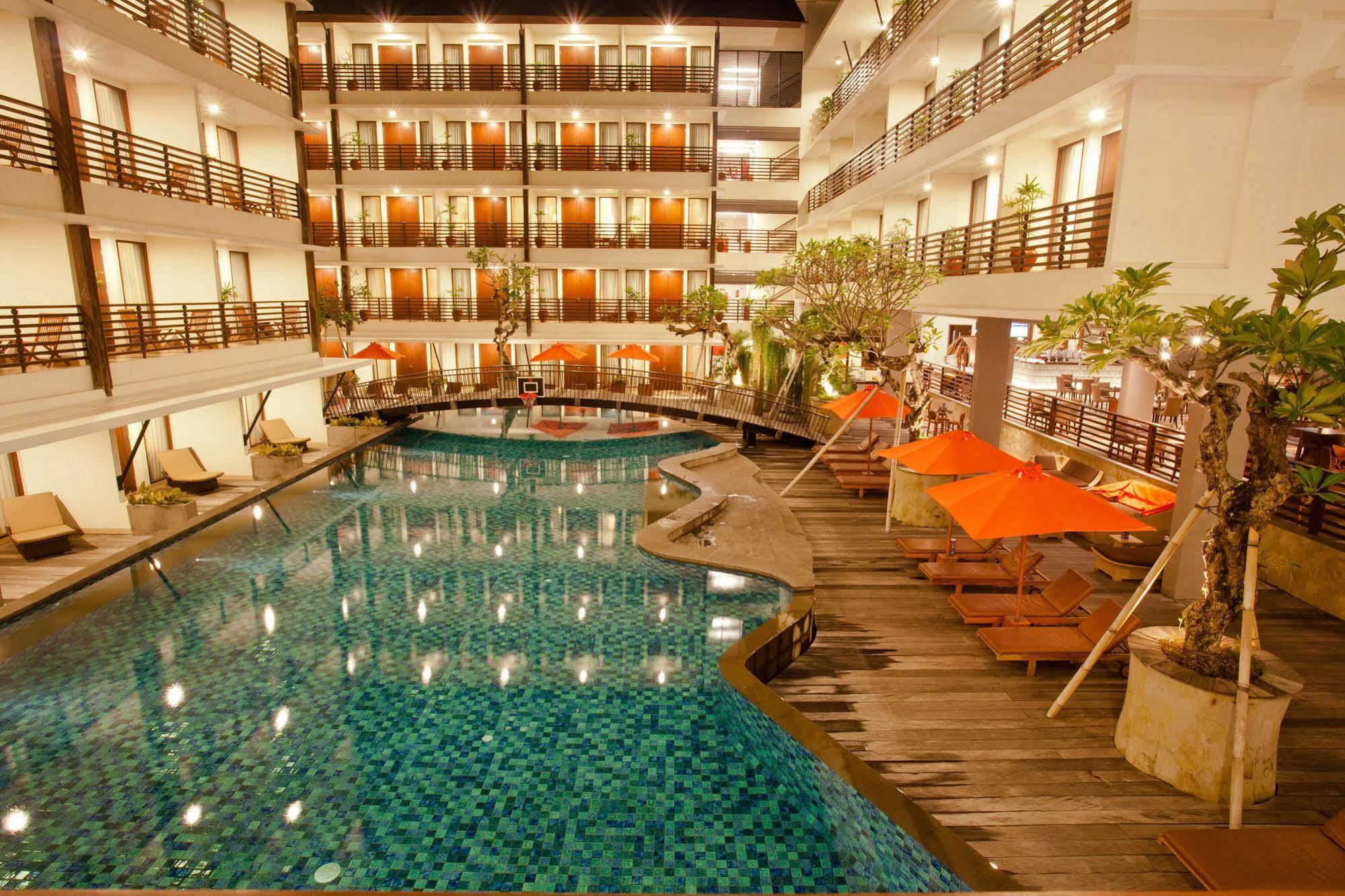 Sun Island Hotel & Spa Kuta Kuta Lombok Exterior foto
